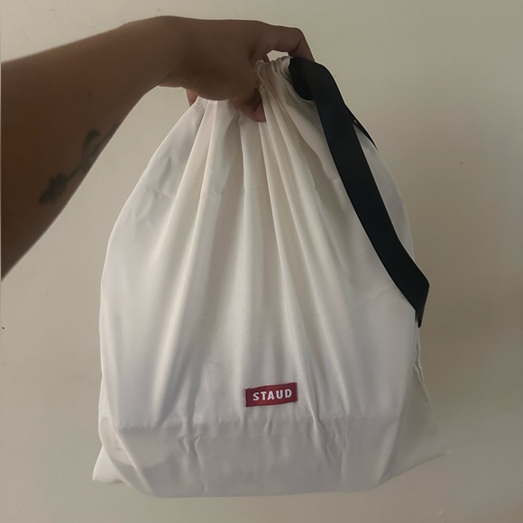 STAUD
Leather handbag
Never worn - Picture 7 of 7